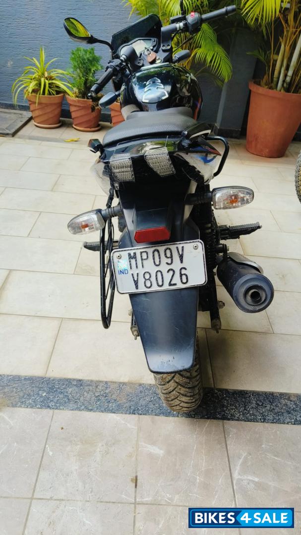 Black Blue Bajaj Pulsar P150 Twin Disc Split Seat
