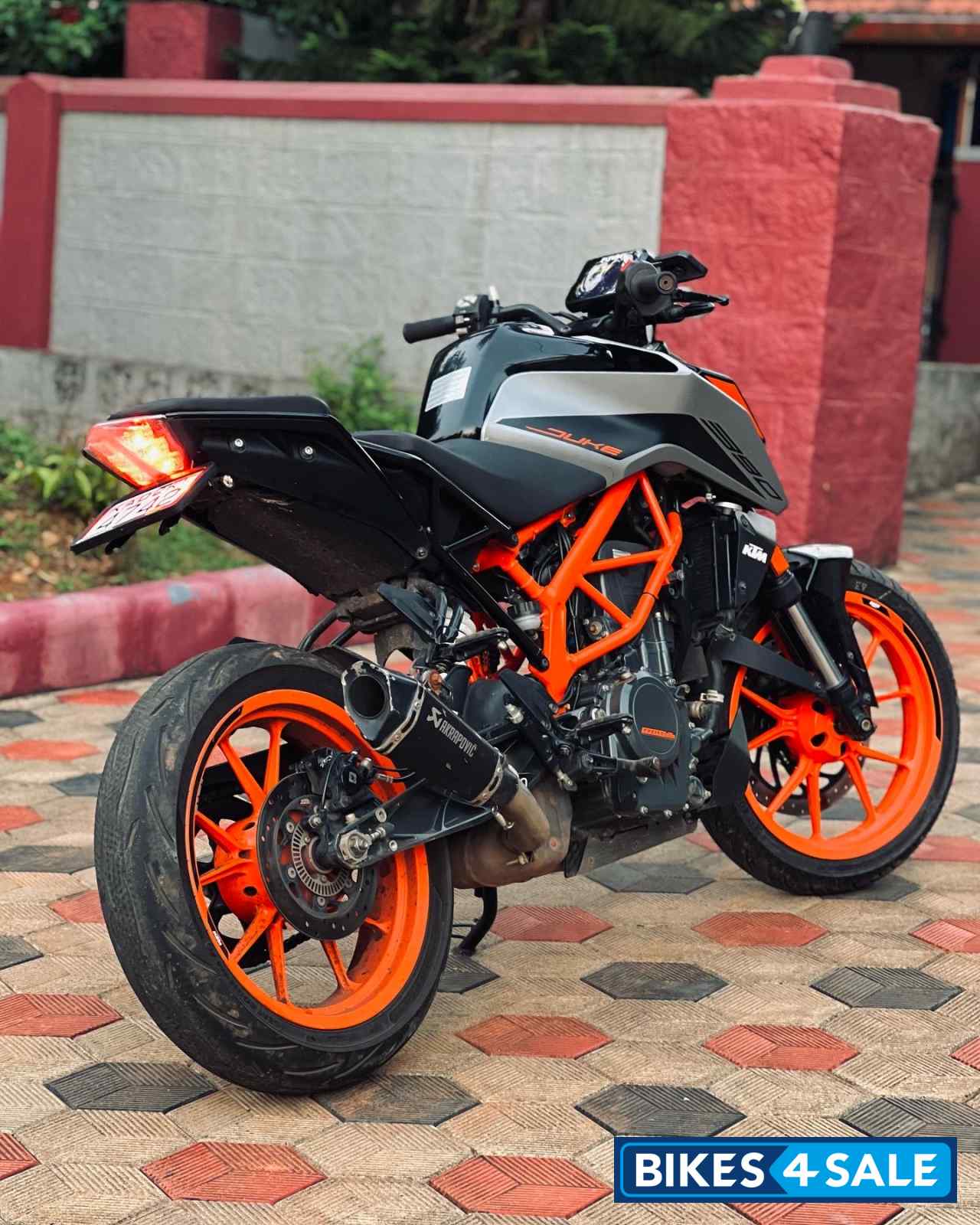 KTM Duke 390