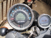 Matt Black Royal Enfield Meteor 350