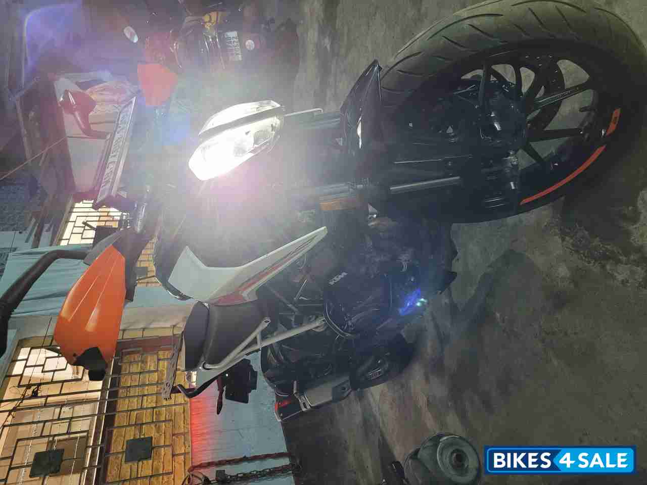 KTM Duke 390 BS6