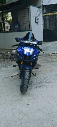 Racing Blue Yamaha R15 V4