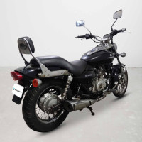Bajaj Avenger 180 DTS-i