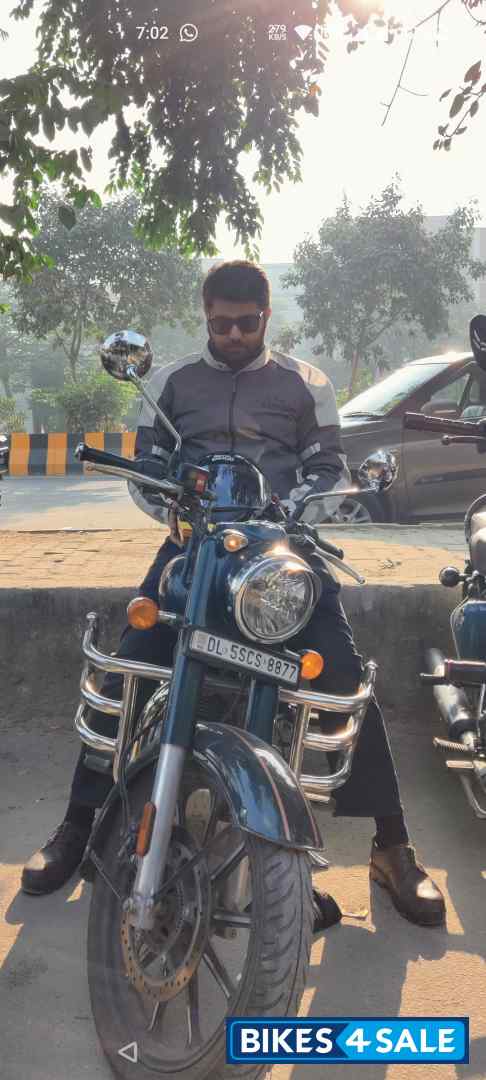 Royal Enfield Classic Classic 350, Dual Channel Abs, Halcyon Green with alloys Royal Enfield Classic Classic 350, Dual Channel Abs, Halcyon Green with alloys