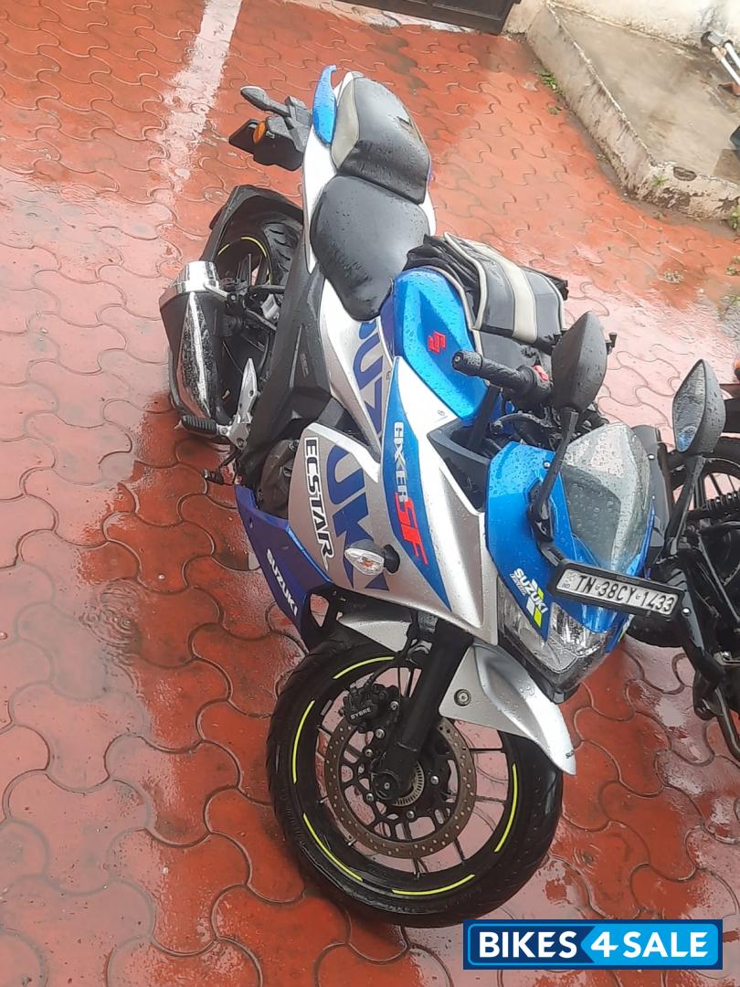 Blue And Silver Suzuki Gixxer SF 250 BS6