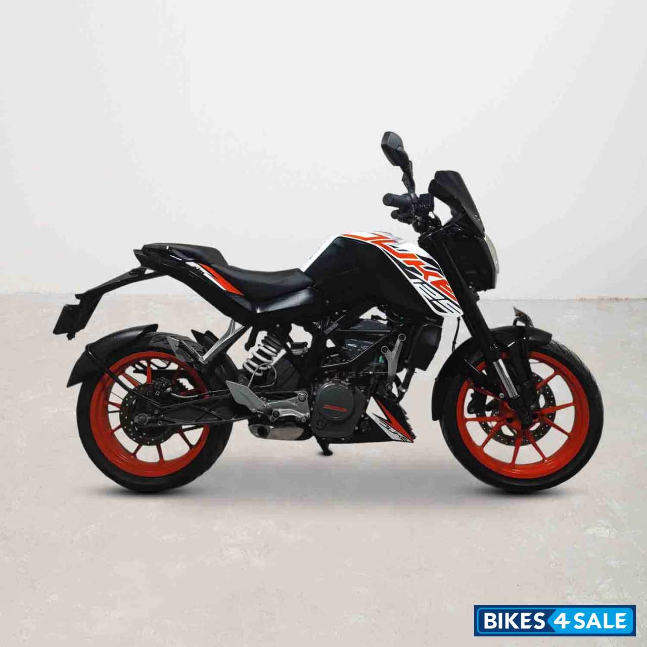 KTM Duke 125