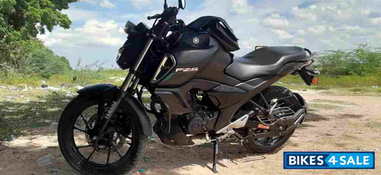 Yamaha FZ-S FI V3 BS6