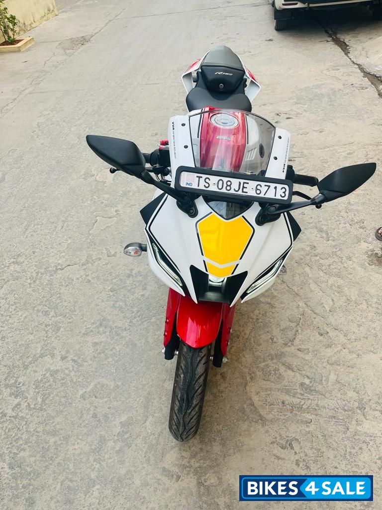 Yamaha R15 V4 Yamaha R15 V4