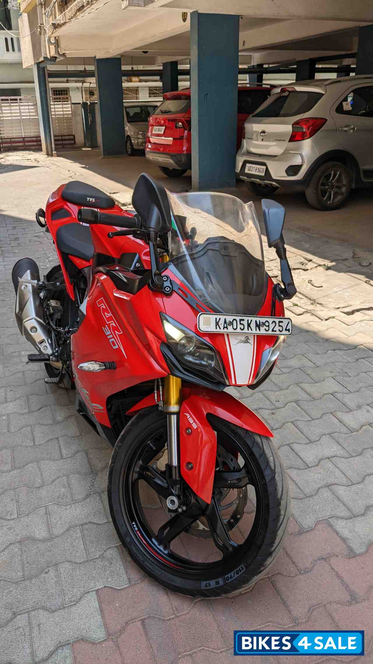 TVS Apache RR 310