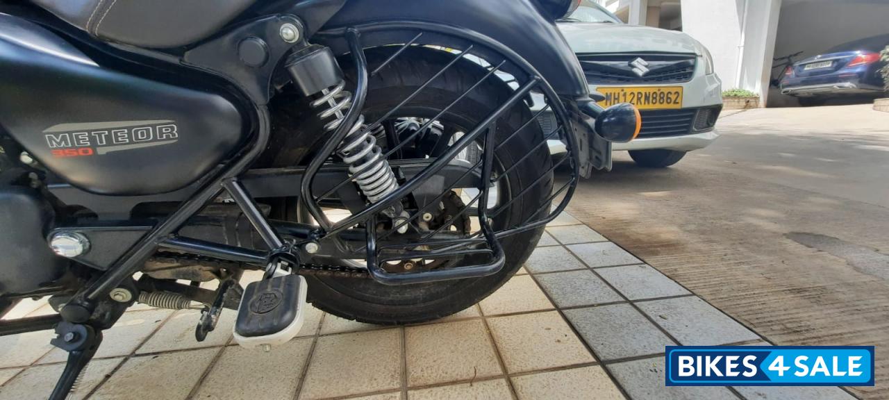 Stellar Black Royal Enfield Meteor 350 Stellar