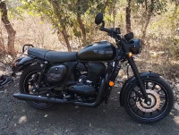 Jawa 42 Dual Channel ABS AllStar Black 2021 Model