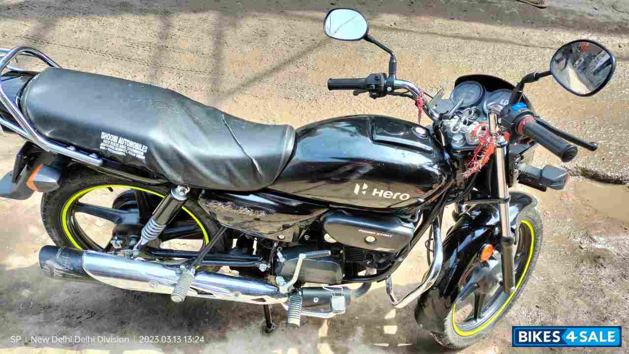 Z Block Hero Splendor Plus Black and Accent