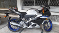 Yamaha R15 V4