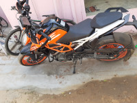 KTM Duke 390
