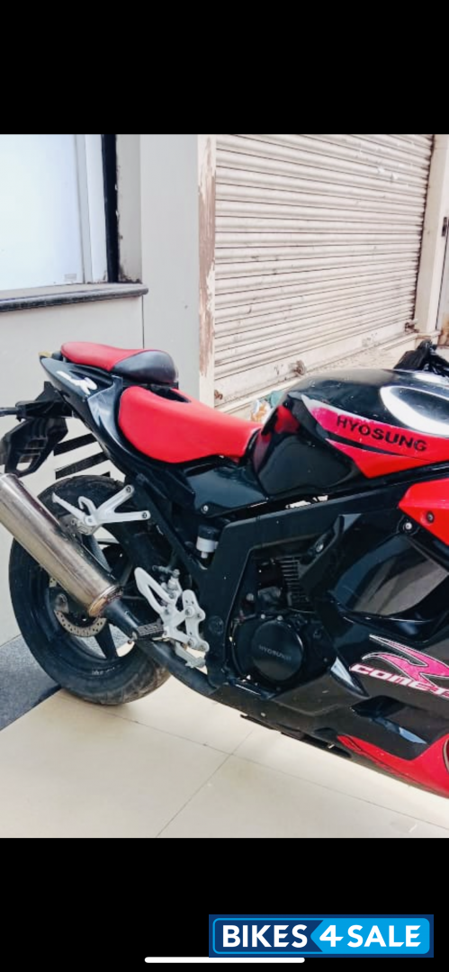 Hyosung GT250R Hyosung GT250R