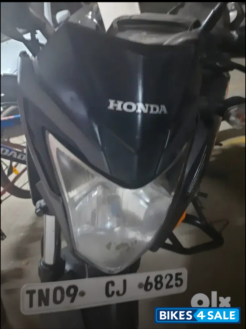 Honda CB Hornet 160R