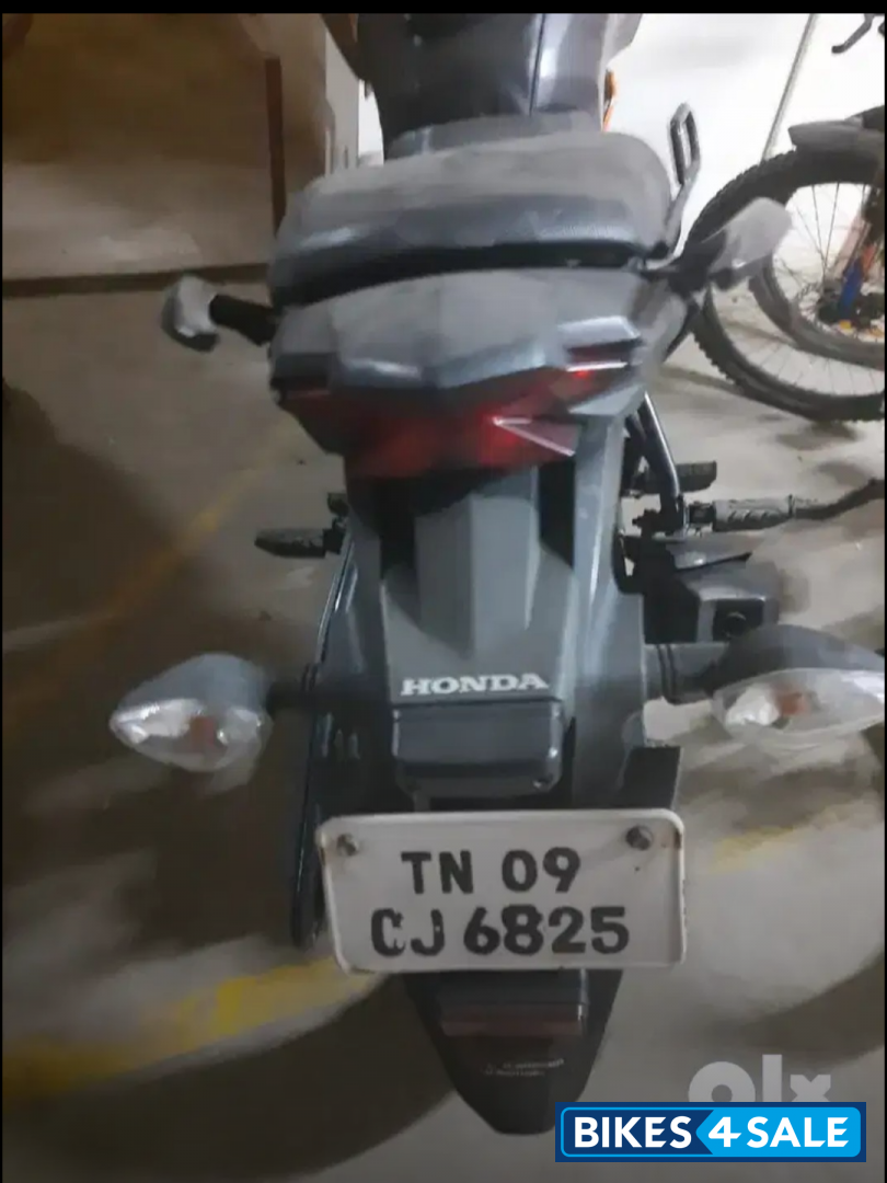 Honda CB Hornet 160R Honda CB Hornet 160R