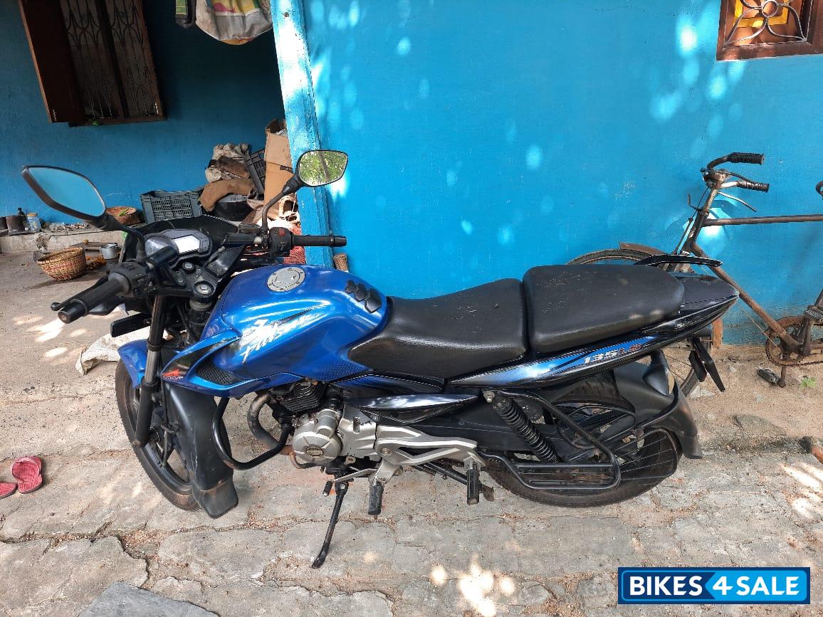 Bajaj Pulsar 135LS