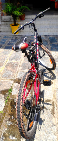 Red And Black Bicycle  Kross k40 26T