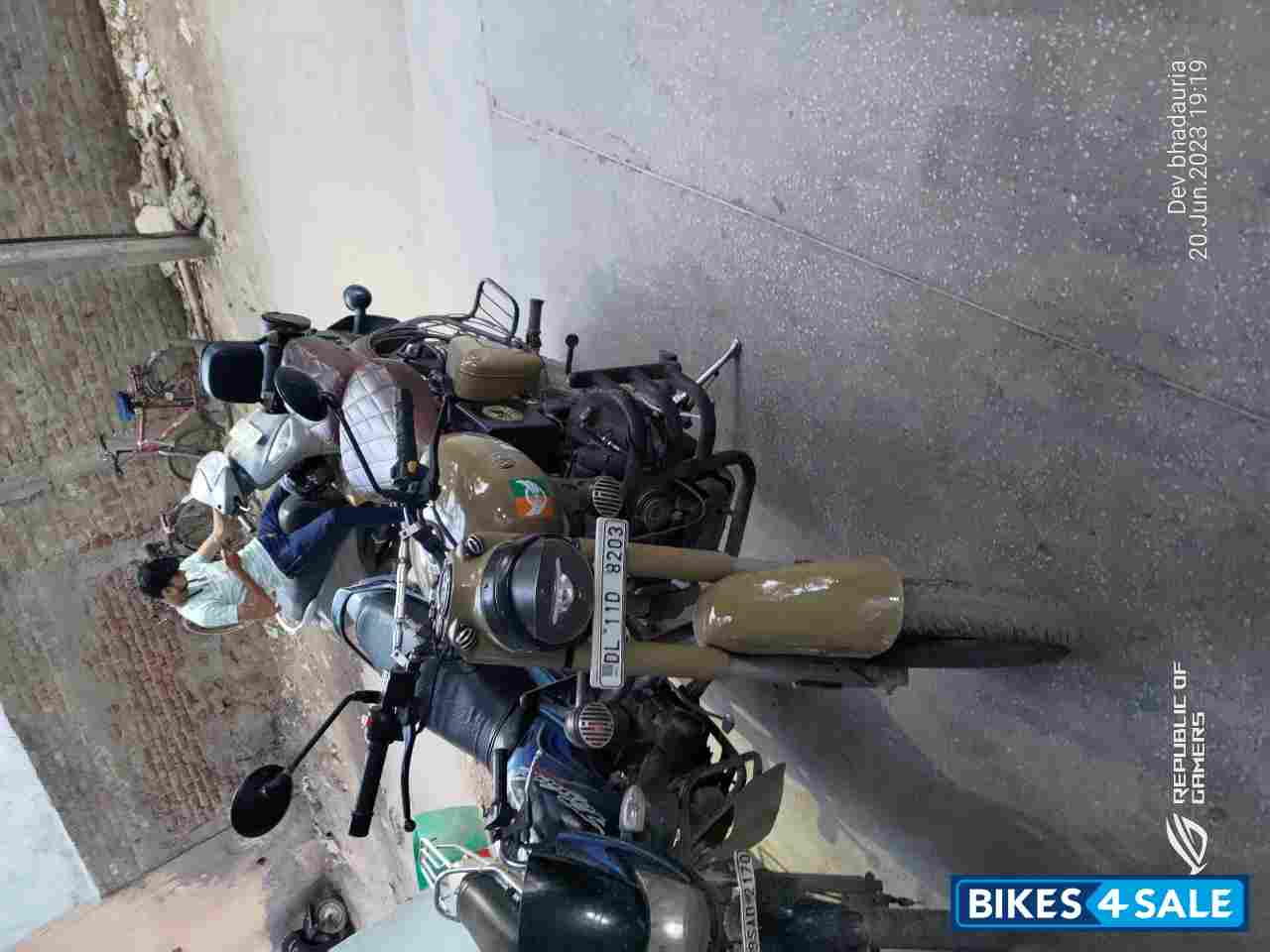 Mud Storm Royal Enfield Classic Desert Storm