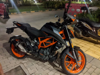 KTM Duke 390 BS6