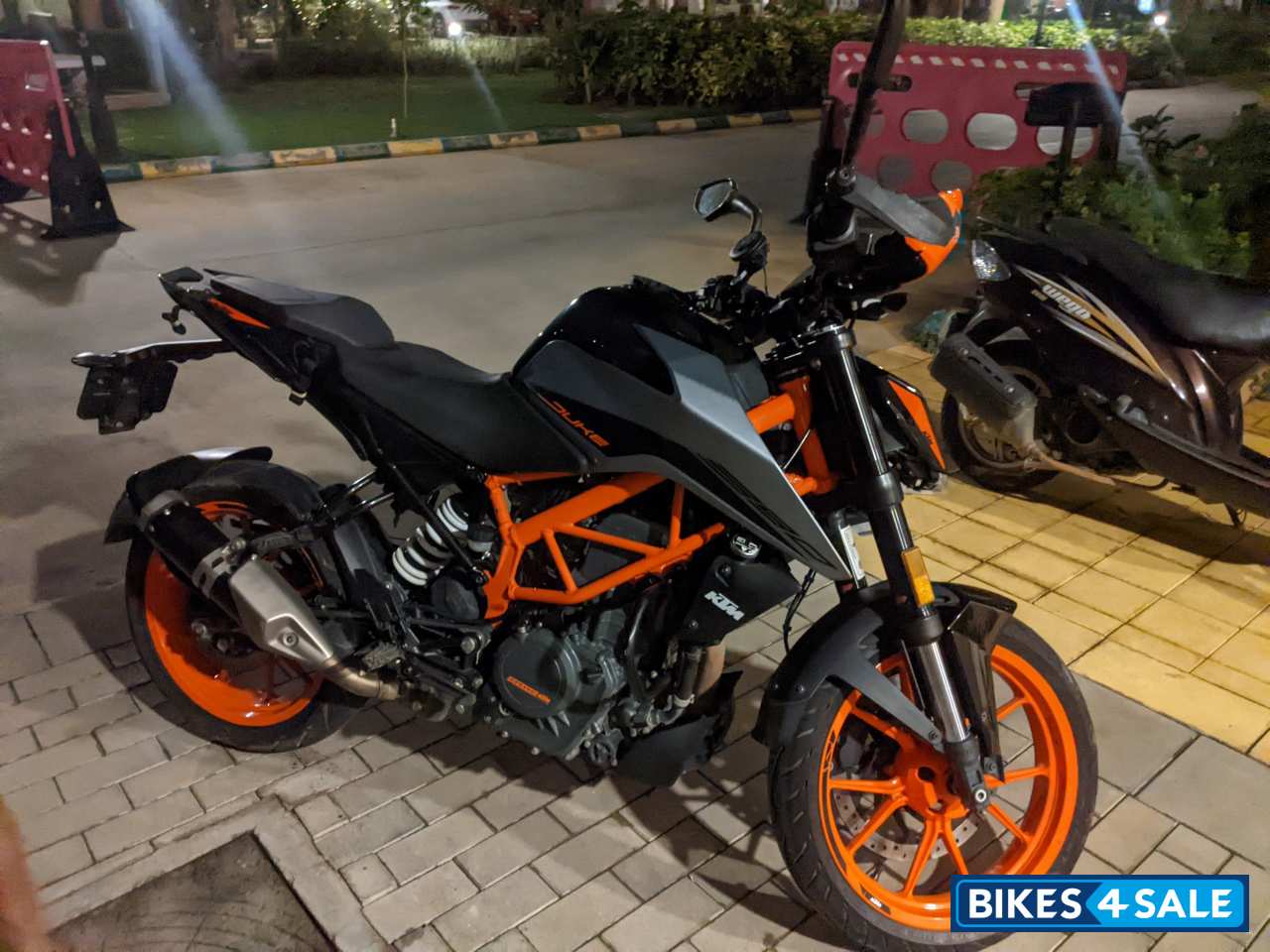 KTM Duke 390 BS6