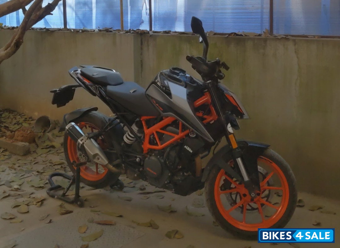 KTM Duke 390 BS6