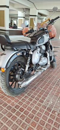 Silver Yezdi Roadster Chrome