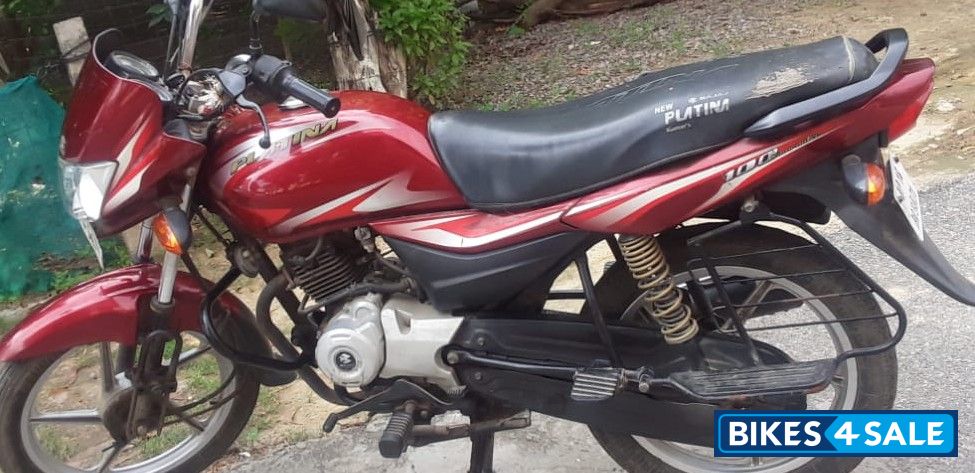 Red Bajaj Platina 100 ES BS6