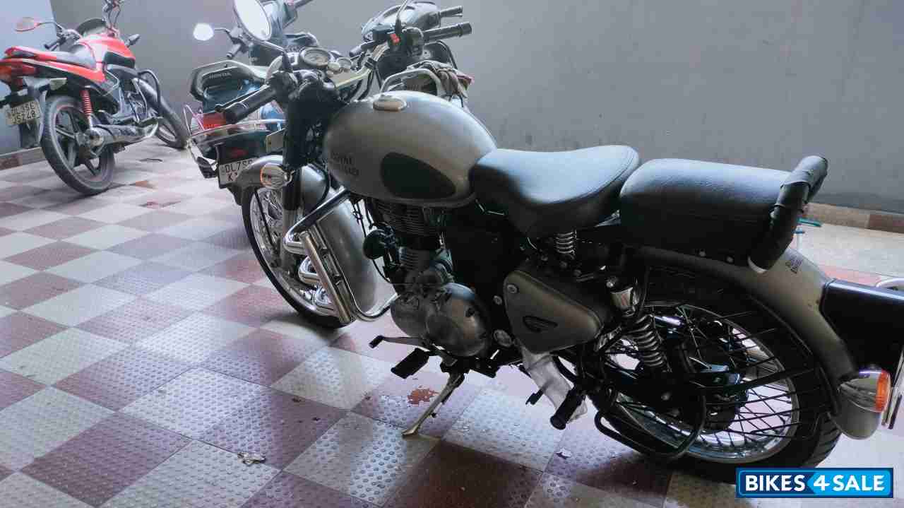 Royal Enfield Classic Gunmetal Grey