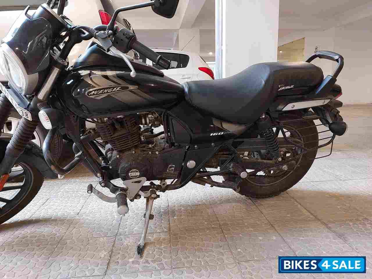 Bajaj Avenger Street 160 BS6