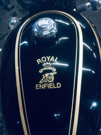 Black Royal Enfield Bullet Standard 350