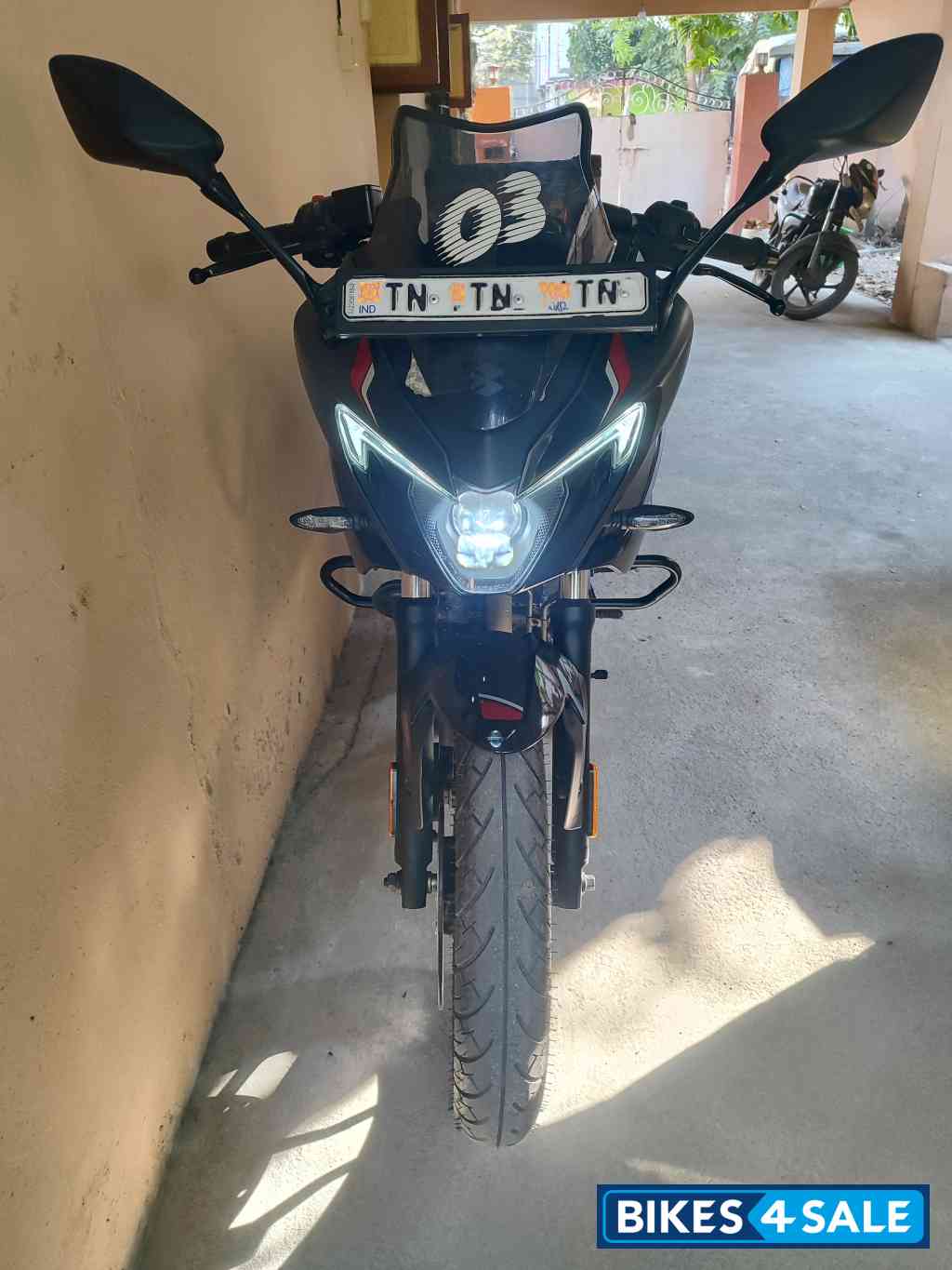 Bajaj Pulsar F250 Dual Channel ABS