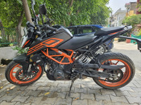 KTM Duke 250