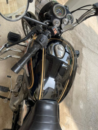 Black Royal Enfield Bullet Standard 350