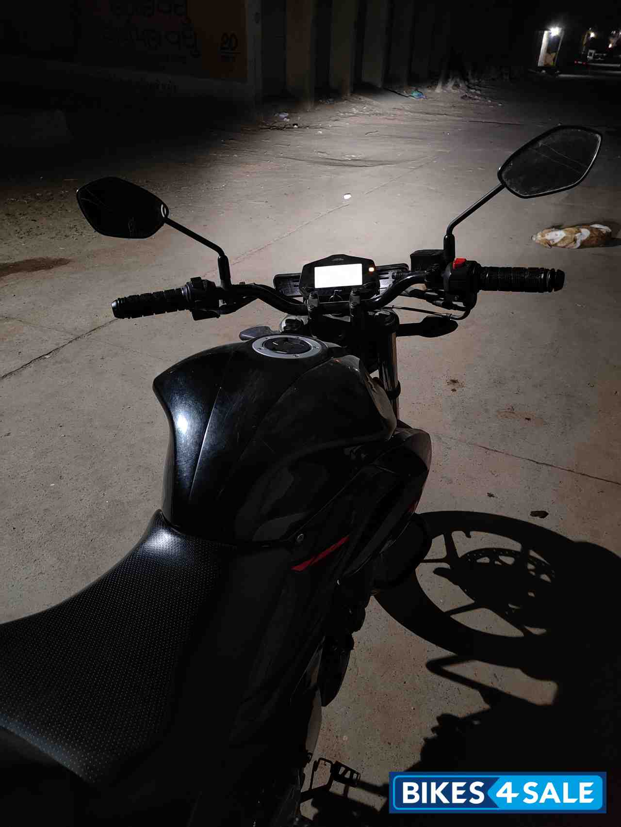 Black Suzuki Gixxer SF BS6 Black Suzuki Gixxer SF BS6