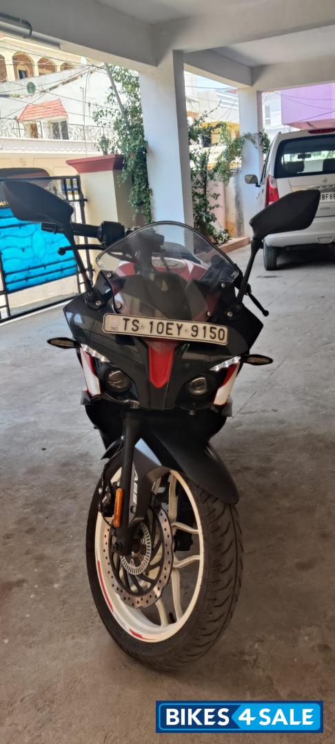 Bajaj Pulsar RS 200 BS6