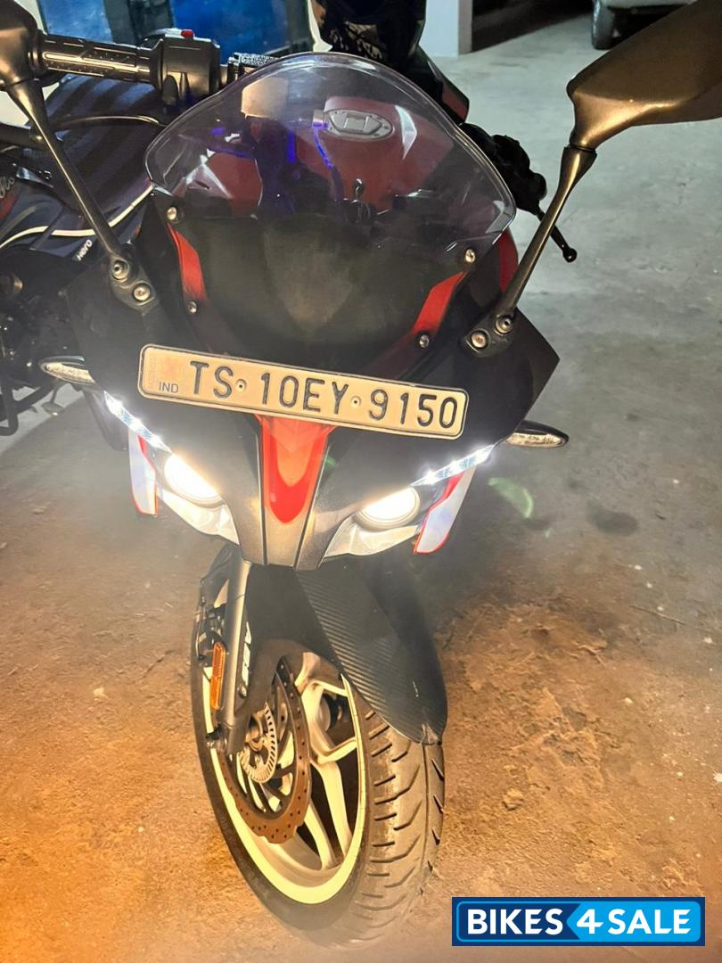 Bajaj Pulsar RS 200 BS6
