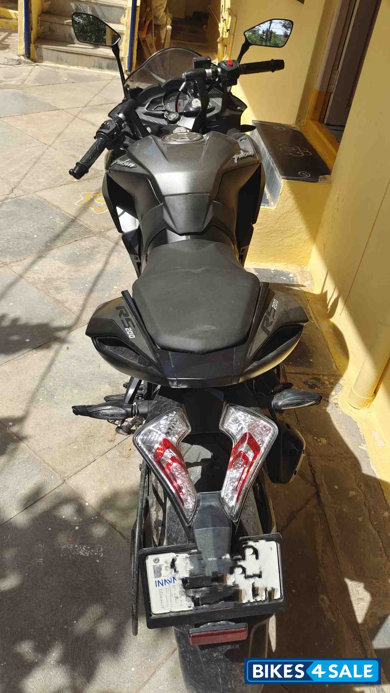 Pewter Grey Bajaj Pulsar RS 200 BS6 Pewter Grey Bajaj Pulsar RS 200 BS6