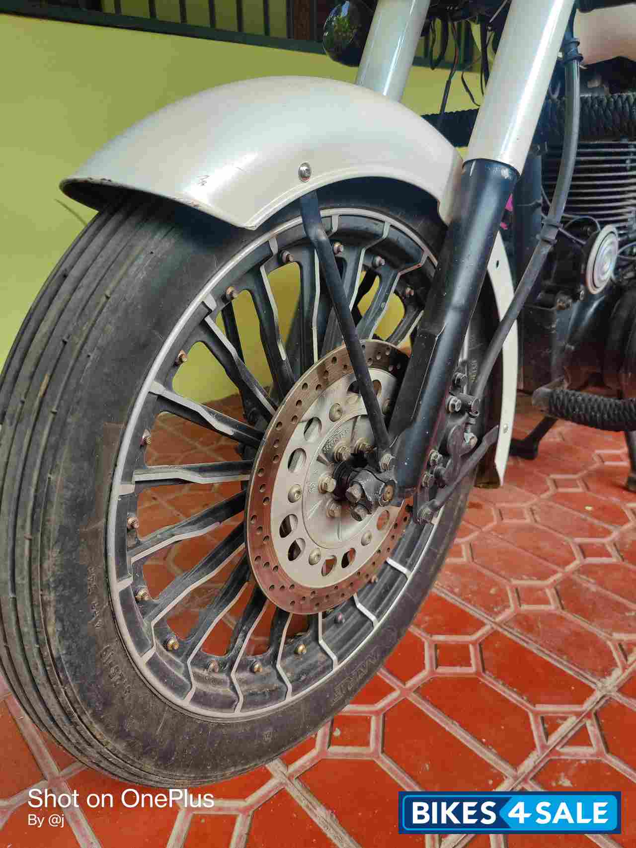 White Royal Enfield Bullet Standard 350