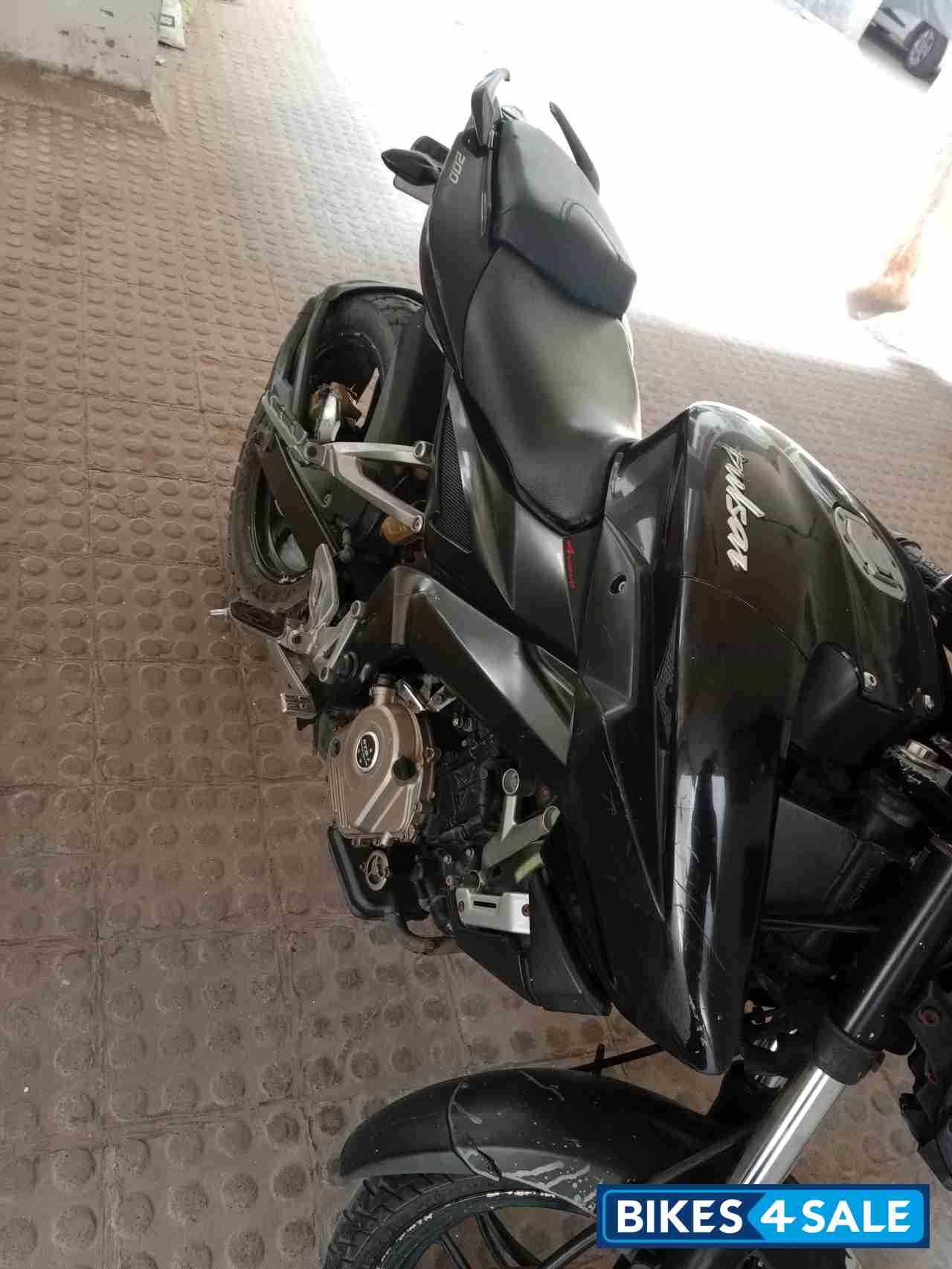 Bajaj Pulsar 200 NS