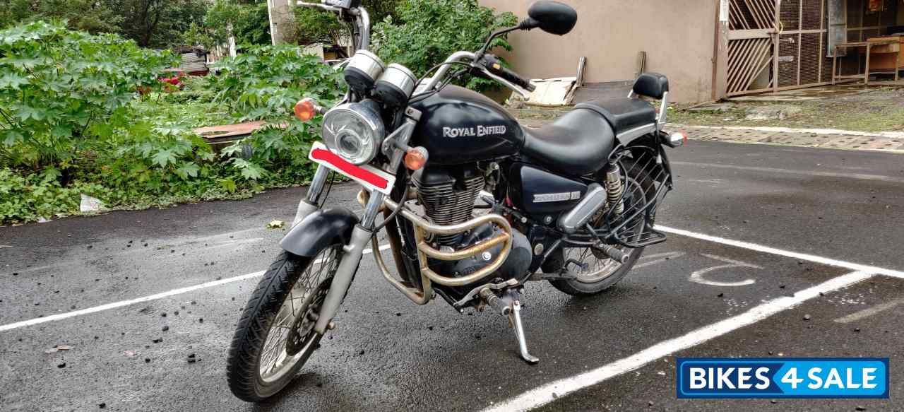 Mat Black Royal Enfield Thunderbird 350