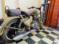 Royal Enfield Classic Desert Storm