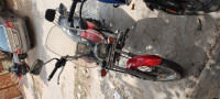 Bajaj Avenger 220 DTS-i