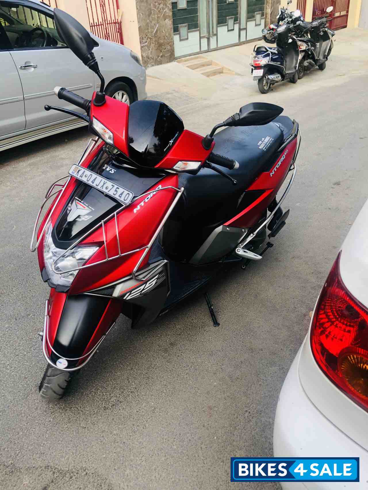 Red TVS NTORQ 125