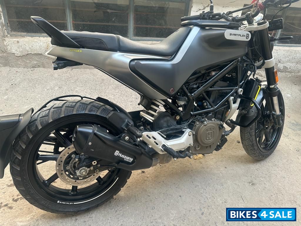 Husqvarna Svartpilen 250 Husqvarna Svartpilen 250