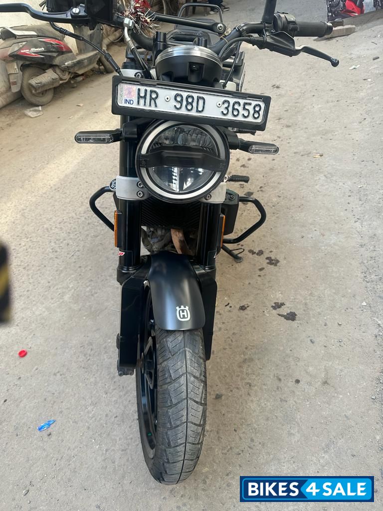 Husqvarna Svartpilen 250 Husqvarna Svartpilen 250