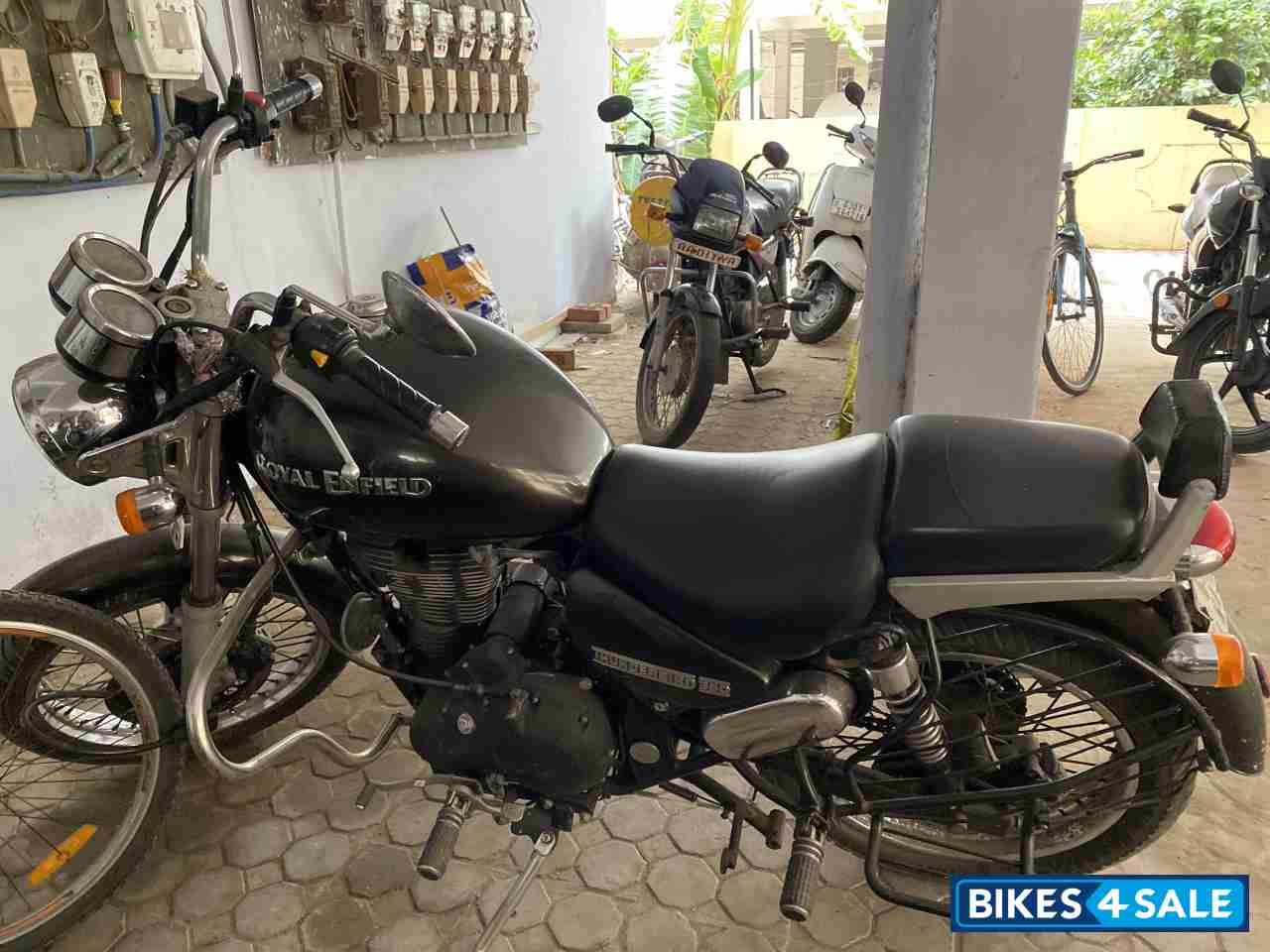 Royal Enfield Thunderbird 350