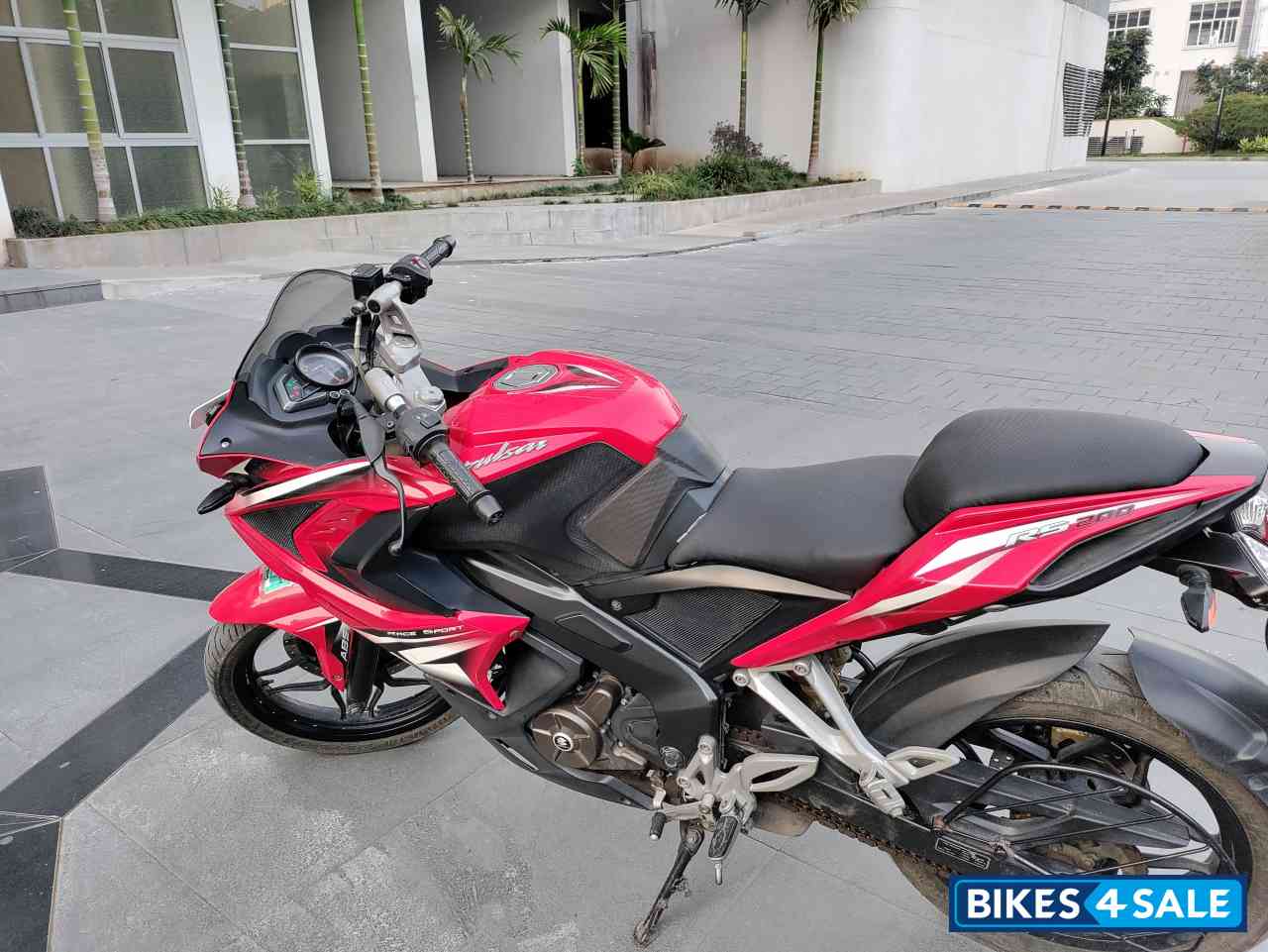Red Bajaj Pulsar RS 200 ABS