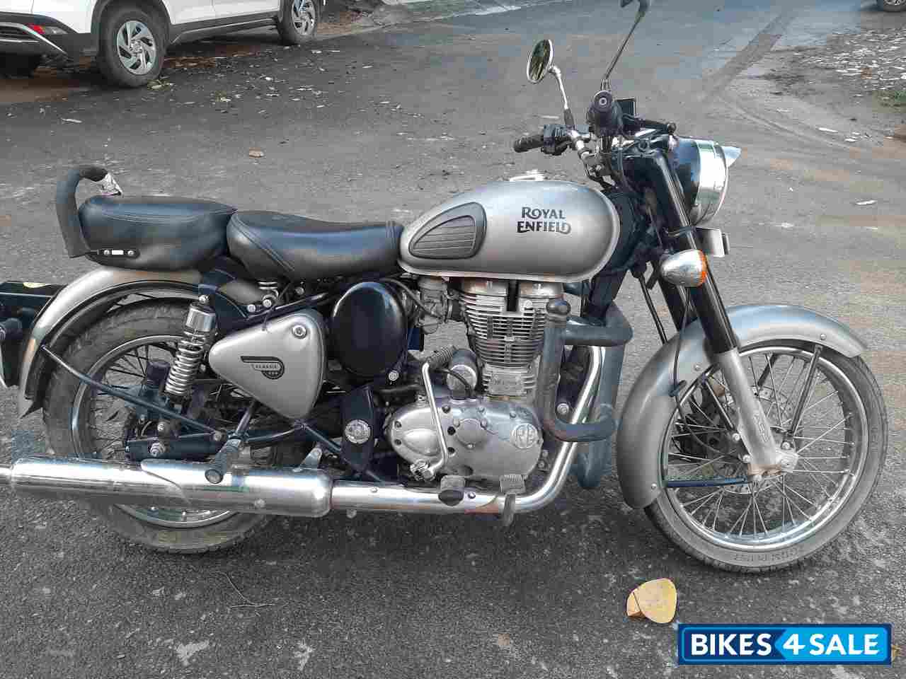 Royal Enfield Classic Gunmetal Grey