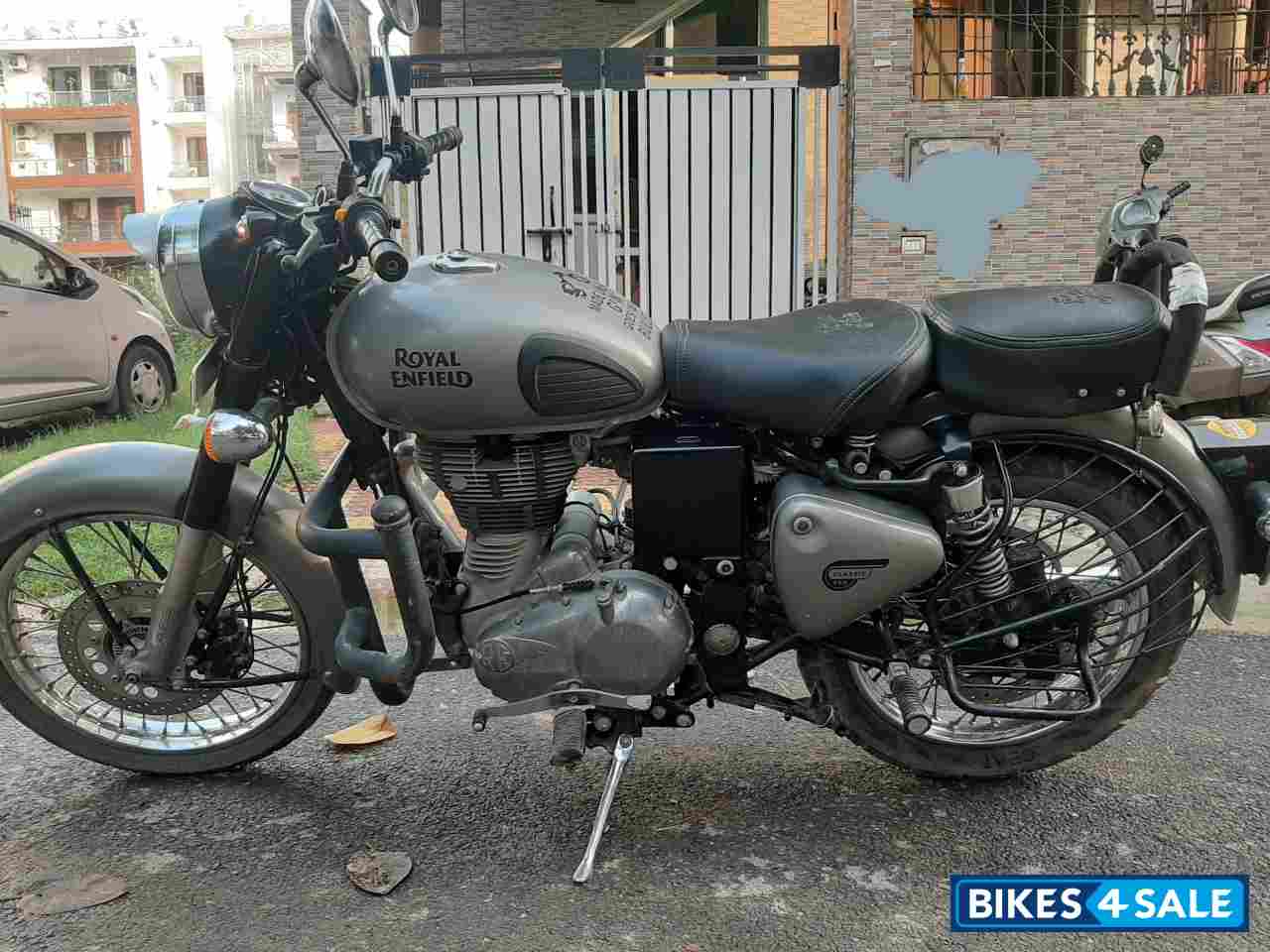 Royal Enfield Classic Gunmetal Grey